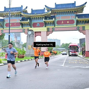 Runner Photo 7703108