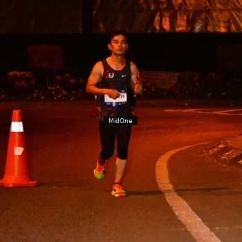Runner Photo 7703114