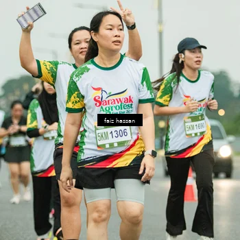 Runner Photo 7703150