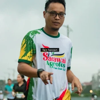 Runner Photo 7703166