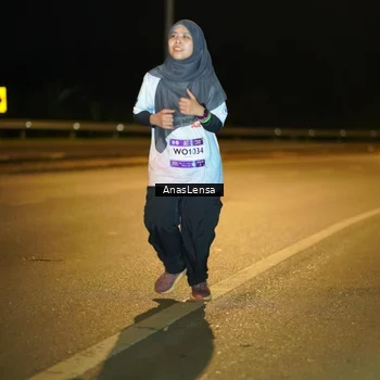 Runner Photo 7703242