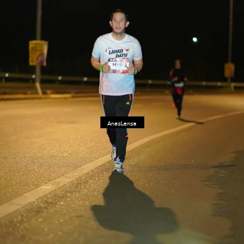 Runner Photo 7703301