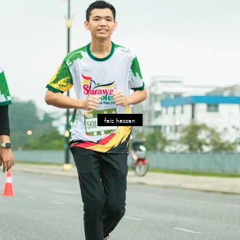 Runner Photo 7703305