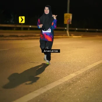 Runner Photo 7703318