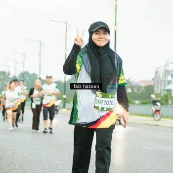 Runner Photo 7703336