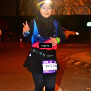 Runner Photo 7703338