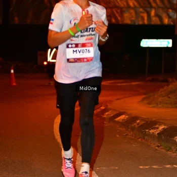 Runner Photo 7703384
