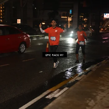 Runner Photo 7703401