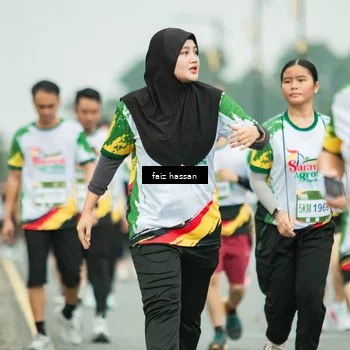 Runner Photo 7703403