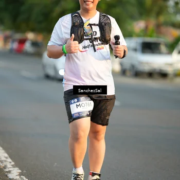 Runner Photo 7703416
