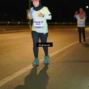 Runner Photo 7703454