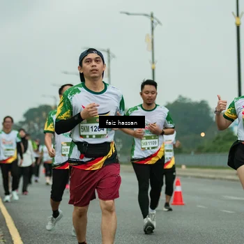 Runner Photo 7703460