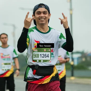 Runner Photo 7703473