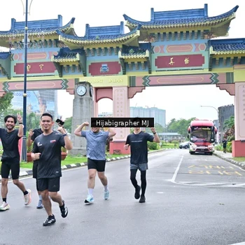 Runner Photo 7703478