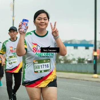 Runner Photo 7703486
