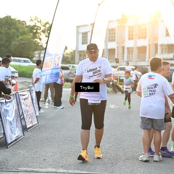 Runner Photo 7703507