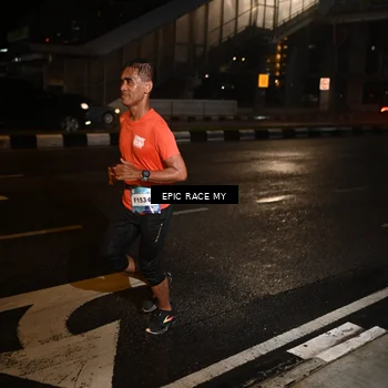 Runner Photo 7703512