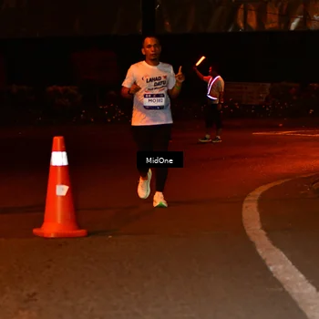 Runner Photo 7703536