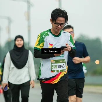 Runner Photo 7703556