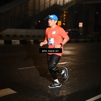Runner Photo 7703577