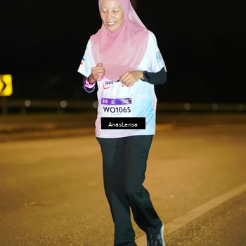 Runner Photo 7703581
