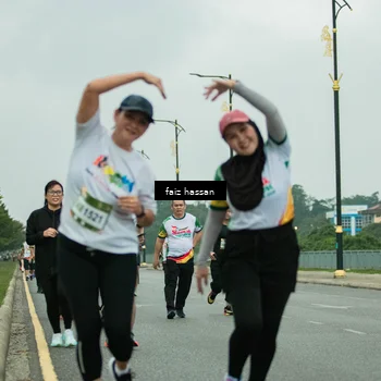 Runner Photo 7703599