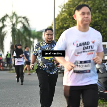Runner Photo 7703605
