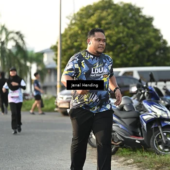 Runner Photo 7703621