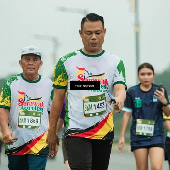 Runner Photo 7703644