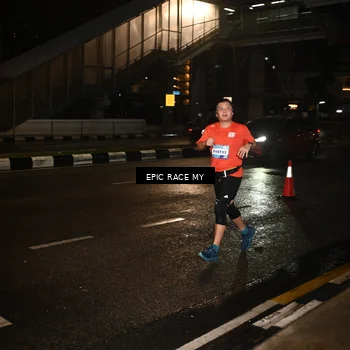 Runner Photo 7703661