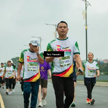 Runner Photo 7703668