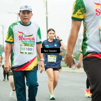 Runner Photo 7703670