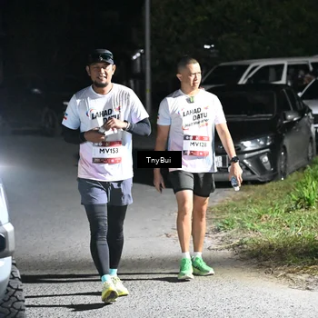Runner Photo 7703684