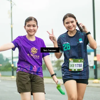 Runner Photo 7703698