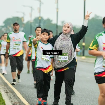 Runner Photo 7703723