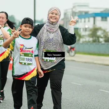 Runner Photo 7703738
