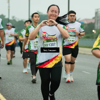 Runner Photo 7703740