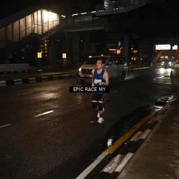 Runner Photo 7703752