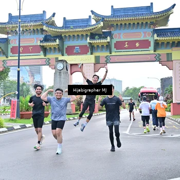 Runner Photo 7703771