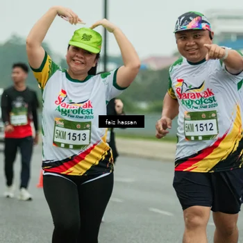 Runner Photo 7703777