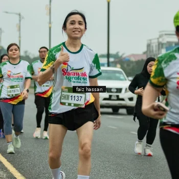 Runner Photo 7703779