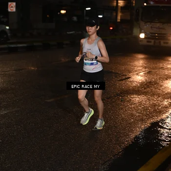 Runner Photo 7703785