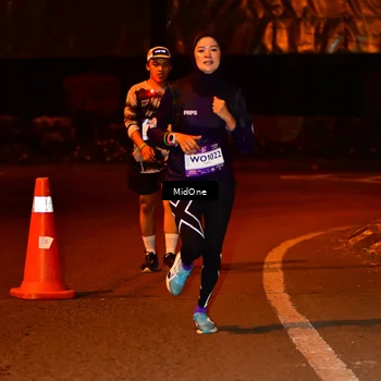 Runner Photo 7703790