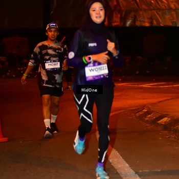 Runner Photo 7703800