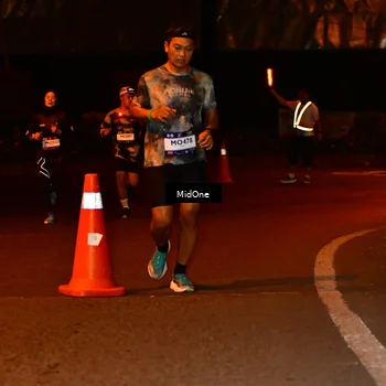 Runner Photo 7703805