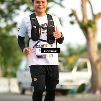 Runner Photo 7703806