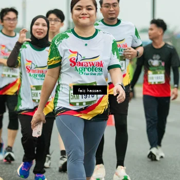 Runner Photo 7703808