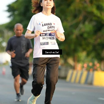 Runner Photo 7703826