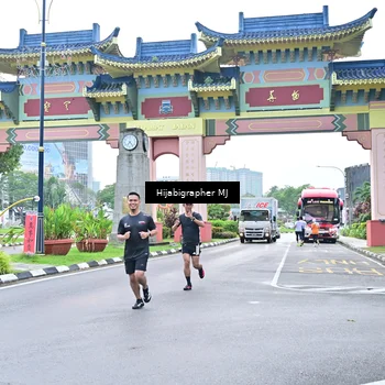 Runner Photo 7703832