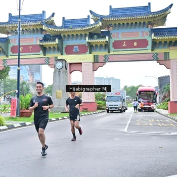 Runner Photo 7703842